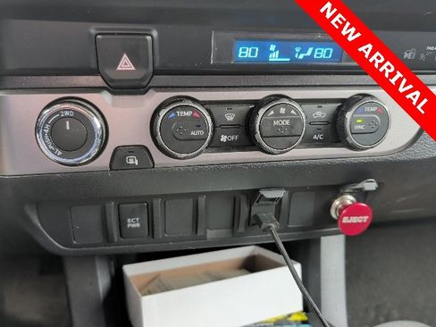 Used 2023 Toyota Tacoma SR image 18