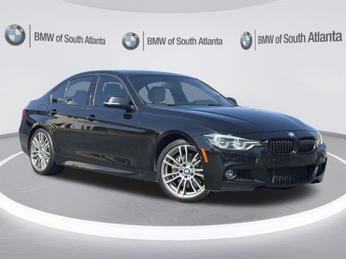 Used 2017 BMW 340i Sedan RWD image 2