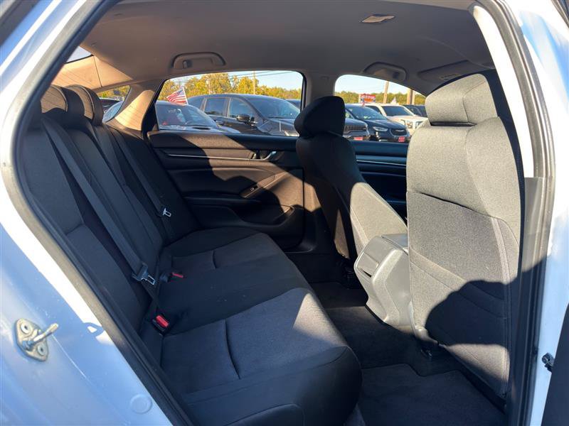 Used 2018 Honda Accord LX image 22