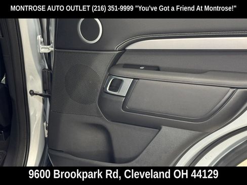Used 2022 Land Rover Discovery HSE R-Dynamic AWD/4WD image 49