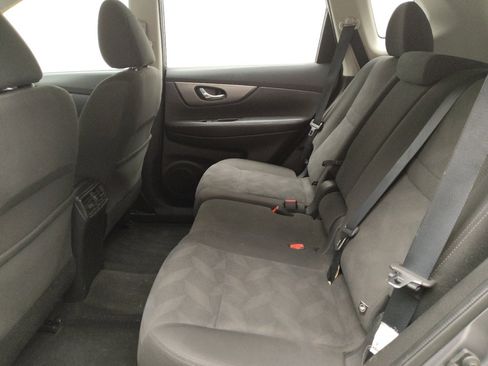 Used 2016 Nissan Rogue S AWD/4WD image 18