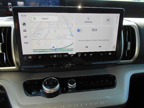 Certified 2025 Ford Expedition Max Active RWD image 3