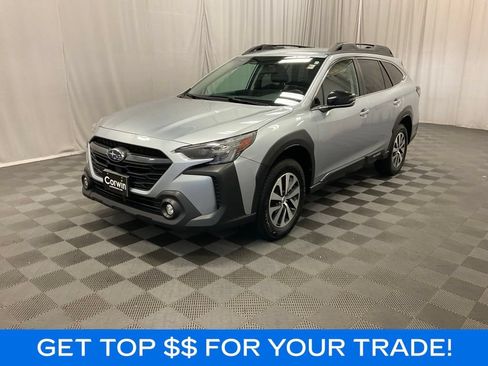 Used 2024 Subaru Outback Premium AWD/4WD image 3