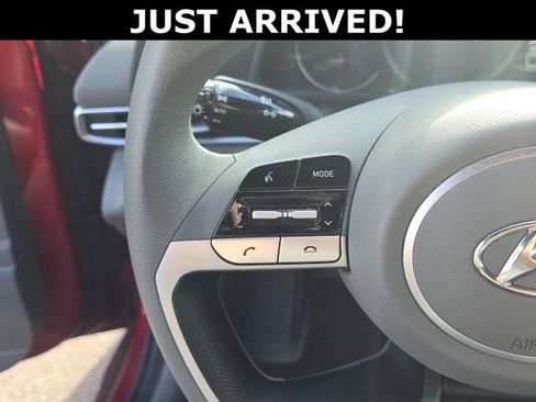 Certified 2023 Hyundai Elantra SEL w/ Preferred Accessory Package FWD image 10