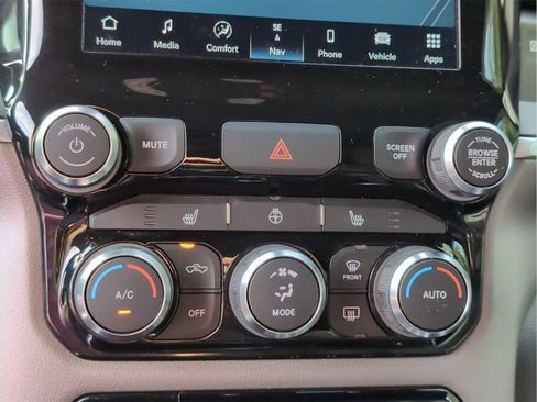 Used 2023 RAM 1500 Big Horn AWD/4WD image 23
