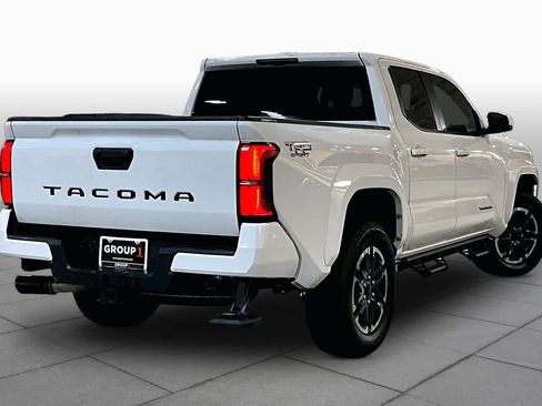Used 2025 Toyota Tacoma TRD Sport RWD image 13