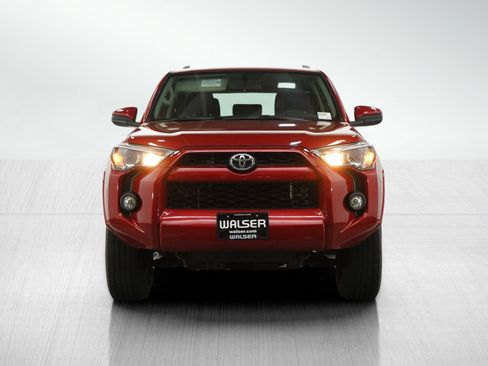 Used 2018 Toyota 4Runner SR5 image 10