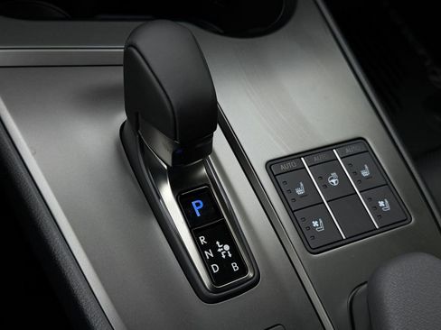 New 2026 Lexus UX 300h AWD image 16