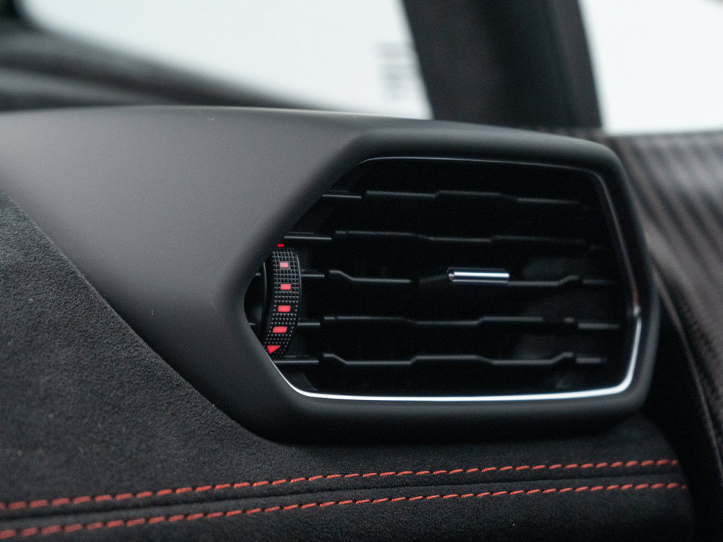 Used 2023 Lamborghini Huracan STO RWD image 35