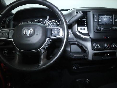 Used 2024 RAM 3500 Tradesman w/ Chrome Appearance Group AWD/4WD image 28