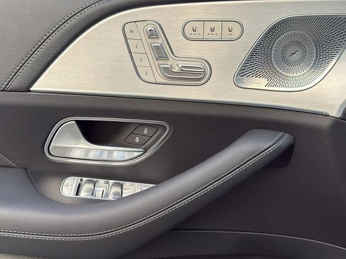 New 2025 Mercedes-Benz GLE 53 AMG AMG GLE 53 image 16