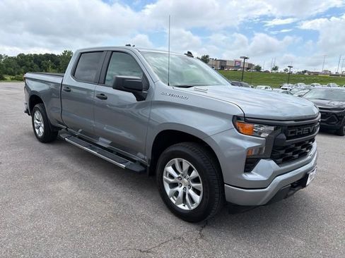 Used 2026 Chevrolet Silverado 1500 Custom AWD/4WD image 11