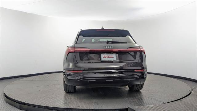 Used 2024 Audi Q8 e-tron Premium Plus AWD/4WD image 7