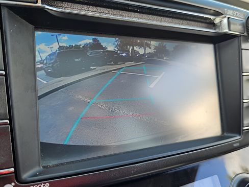 Used 2014 Toyota RAV4 XLE FWD image 18