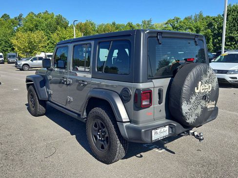 Used 2020 Jeep Wrangler Unlimited Sport AWD/4WD image 5