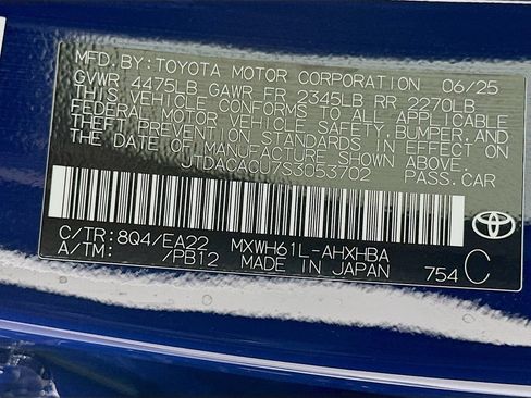 Certified 2025 Toyota Prius Plug-In Hybrid w/ Limited Premium Package FWD image 31