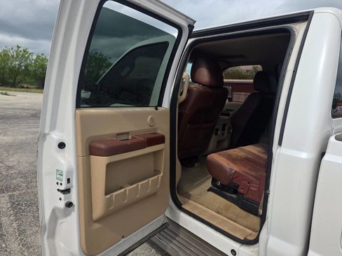 Used 2011 Ford F250 King Ranch AWD/4WD image 16