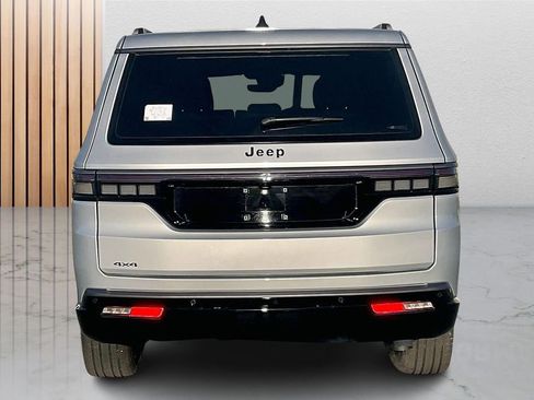 New 2026 Jeep Grand Wagoneer L Limited AWD/4WD image 8