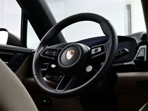 New 2025 Porsche Macan 4S Electric image 21