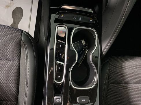 Certified 2023 Buick Envision Preferred FWD image 19