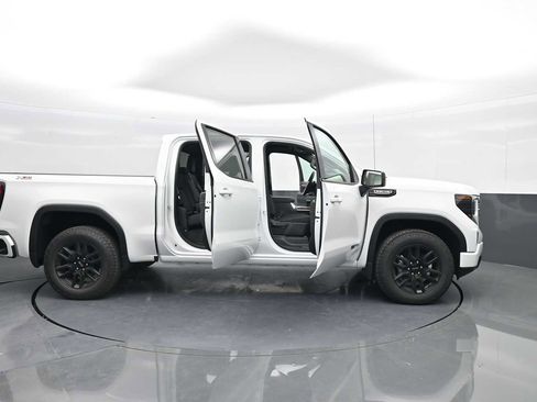 New 2025 GMC Sierra 1500 Elevation image 87