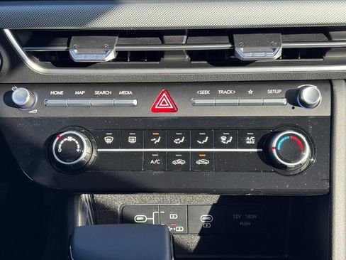 Used 2026 Hyundai Sonata SE FWD image 9