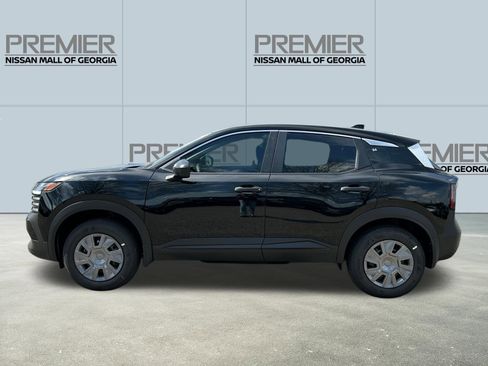 New 2026 Nissan Kicks S image 8