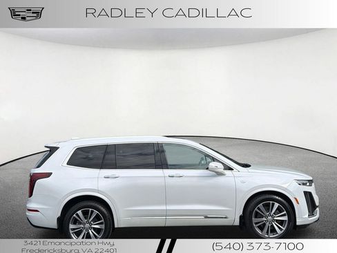 Used 2020 Cadillac XT6 Premium Luxury AWD/4WD image 22