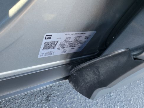 Certified 2023 Chevrolet TrailBlazer RS w/ Sun and Liftgate Package image 49