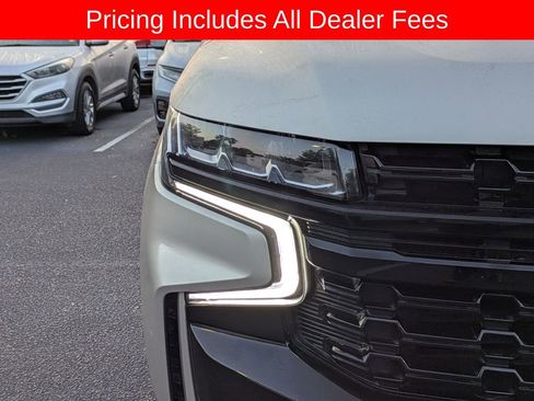 Used 2023 Chevrolet Tahoe Z71 w/ Luxury Package AWD/4WD image 10