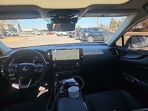 Used 2024 Lexus NX 350 AWD w/ Vision Package image 6