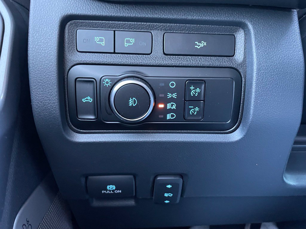 Used 2023 Ford F250 Lariat w/ Tremor Off-Road Package AWD/4WD image 41