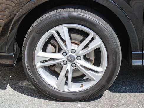 Used 2020 Audi Q3 2.0T Premium Plus w/ Premium Plus Package AWD/4WD image 12
