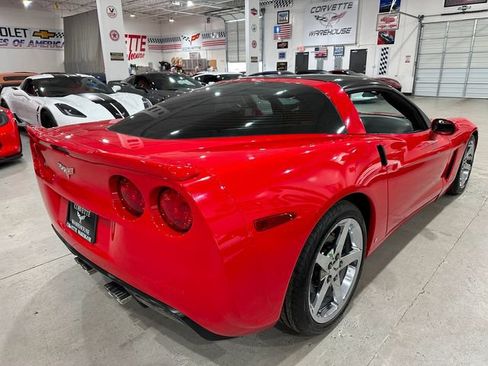 Used 2007 Chevrolet Corvette Coupe w/ Preferred Equipment Group RWD image 26