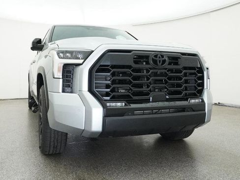 New 2026 Toyota Tundra Limited AWD/4WD image 14