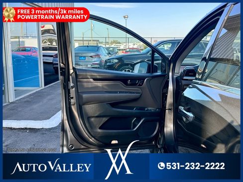 Used 2020 Honda Odyssey Elite image 12