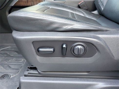 Used 2020 GMC Sierra 3500 Denali w/ Denali Ultimate Package image 72