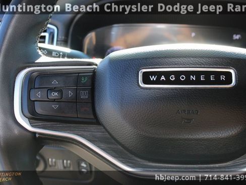 Used 2022 Jeep Wagoneer Series III image 23