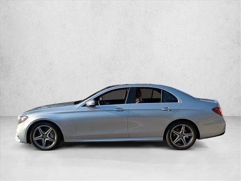 Used 2018 Mercedes-Benz E 300 E 300 image 3