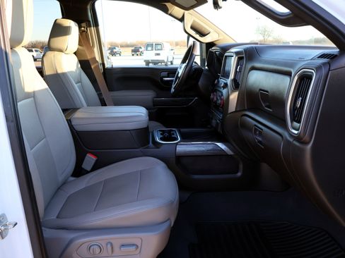 Used 2023 Chevrolet Silverado 3500 LTZ w/ LTZ Texas Edition image 16