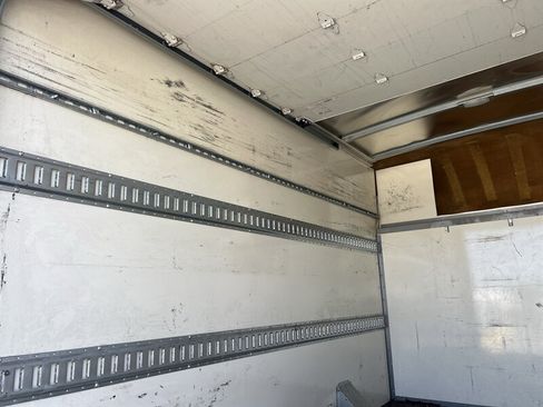 Used 2021 Chevrolet Express 3500 w/ Power Convenience Package RWD image 23