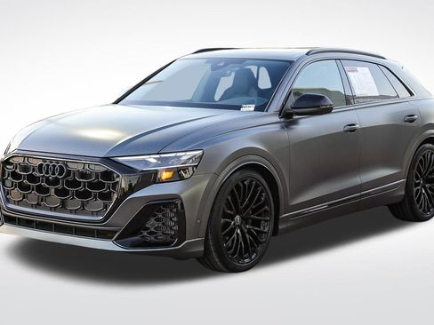 Used 2025 Audi SQ8 Premium Plus image 3