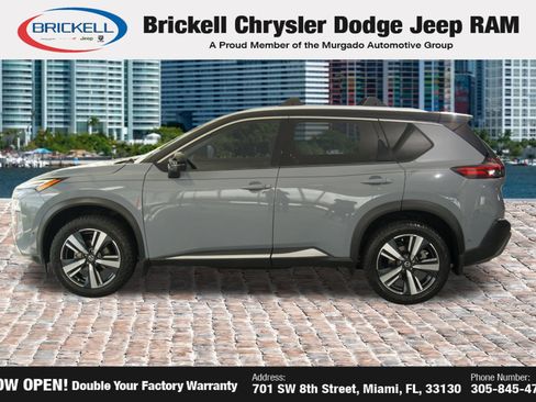 Used 2021 Nissan Rogue Platinum FWD image 4