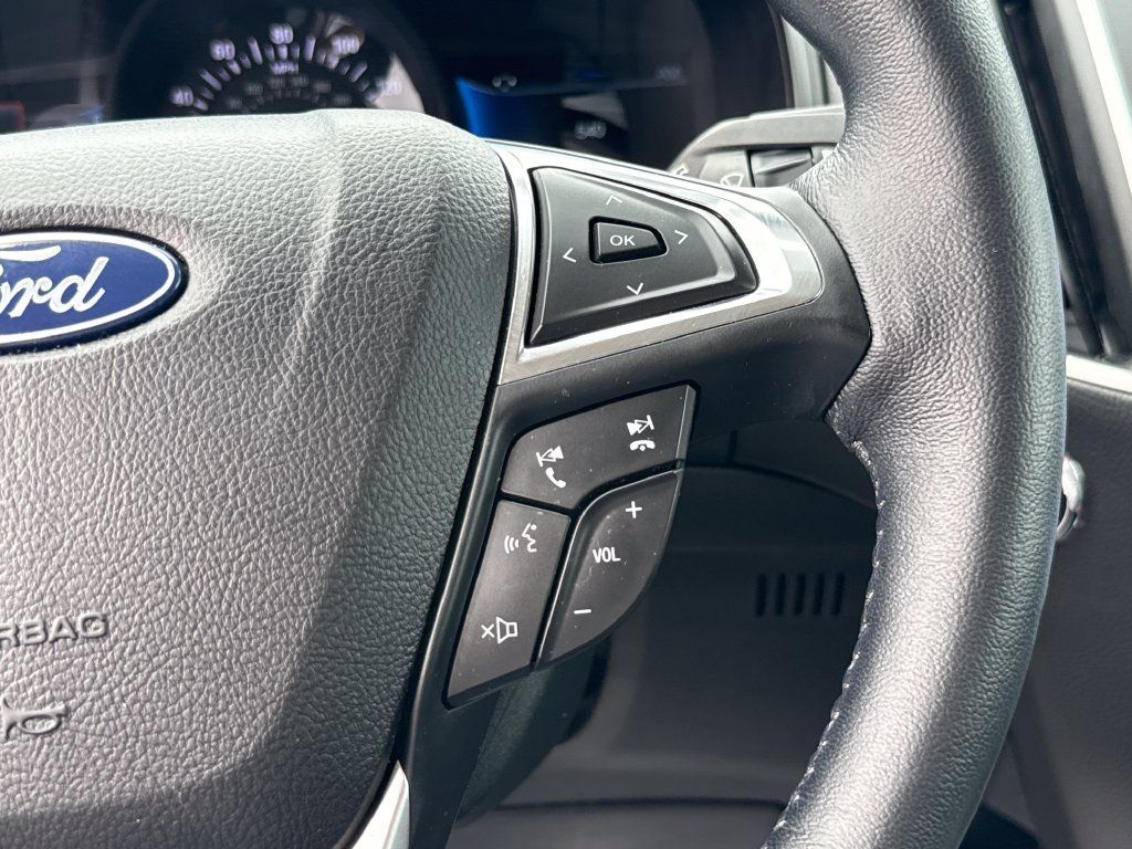 Certified 2023 Ford Edge SEL w/ Convenience Package AWD/4WD image 17