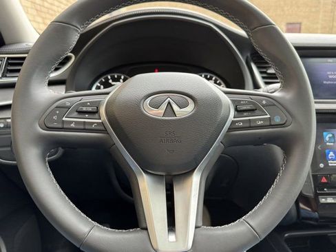 Used 2023 INFINITI QX50 Luxe AWD/4WD image 29