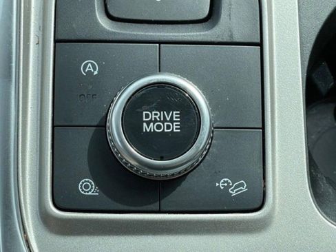 Used 2021 Ford Explorer Limited w/ Equipment Group 301A image 35