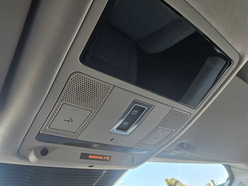 New 2025 Land Rover Discovery Sport S image 33