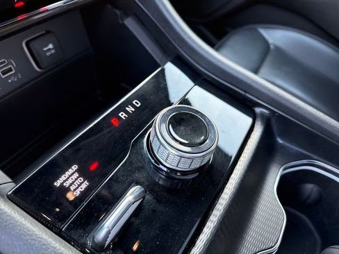 Used 2024 Jeep Grand Cherokee Limited image 24