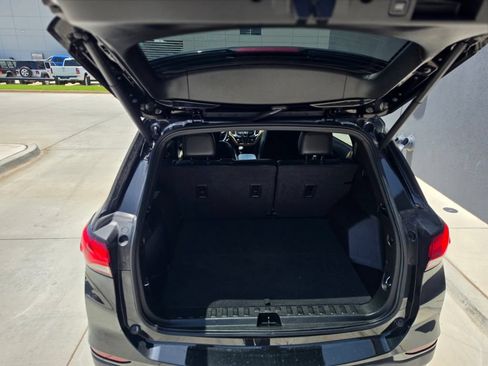 Used 2022 Chevrolet Equinox Premier FWD image 14