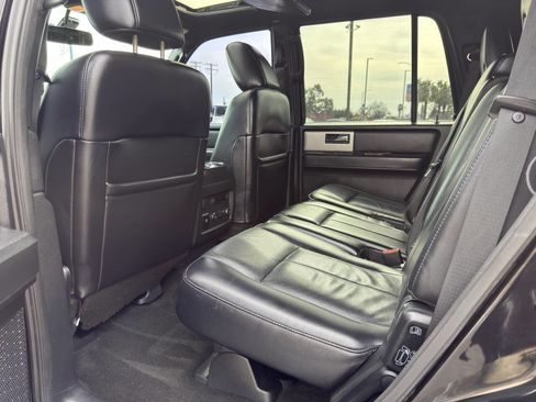 Used 2017 Ford Expedition Limited image 9